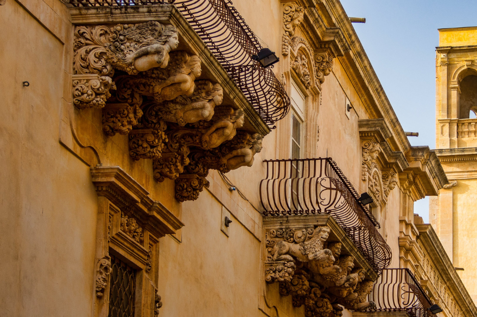 Noto UNESCO site baroque town south east sicily travel by car