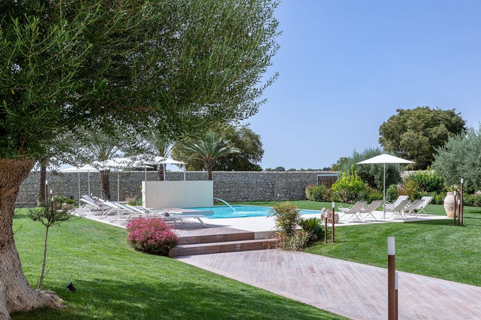 villa ida isulatravel holiday home for families with kids and groups