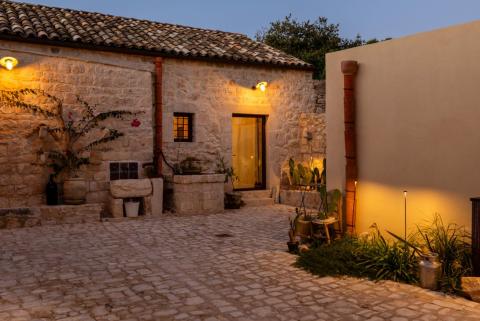 Casale 1873 | IsulaTravel